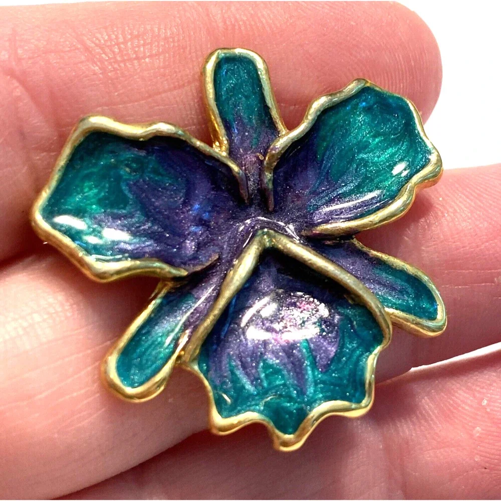 Vintage Gold Flower Brooch 1980’s Green & Blue Swirl Enamel Pin Naturalist Flora